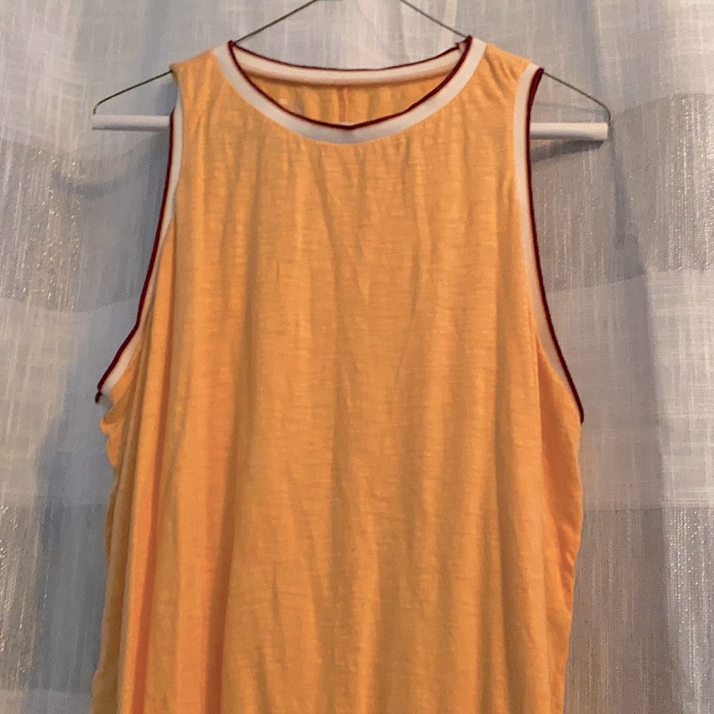 Women’s tank top